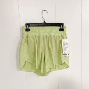 Lululemon tracker shorts Lemon vibe 6